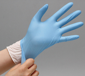 ニトリル手袋 ベルテ７１４ （極薄手） Ｍ ブルー 粉なし ３００枚 