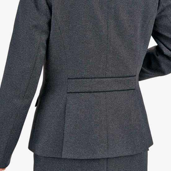 ���g���̃T�C�h�x���c���x���g