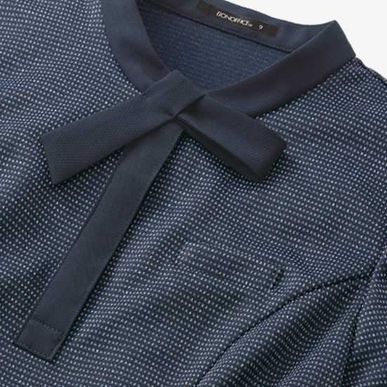 �܌����{��